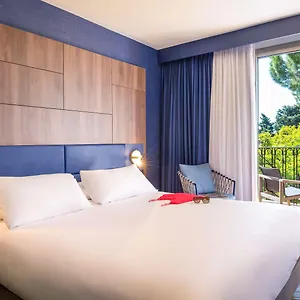 **** Hotel Mercure Centre Bompard La Corniche France